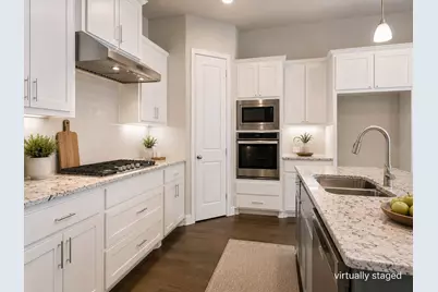 4521 Tall Knight Lane, Carrollton, TX 75010 - Photo 3