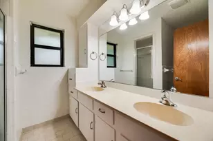 1817 Bardfield Ave, Garland, TX 75041 - Photo 17