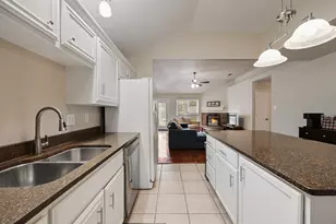 5508 Onyx Ct, Arlington, TX 76017 - Photo 9