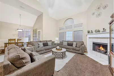 4703 Enchanted Bay Boulevard, Arlington, TX 76016 - Photo 13