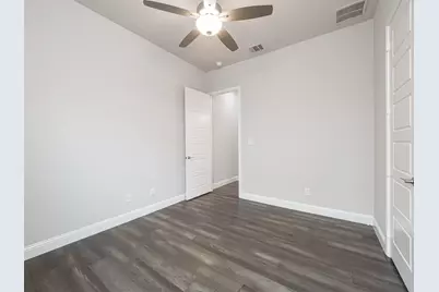 4412 La Roche Avenue, Carrollton, TX 75010 - Photo 21