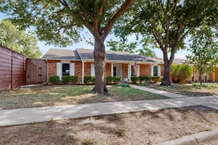 10254 Catalpa Rd, Dallas, TX 75243 - Photo 5