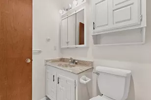 10254 Catalpa Rd, Dallas, TX 75243 - Photo 19