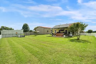 1028 Fm 1566 W, Celeste, TX 75423 - Photo 9