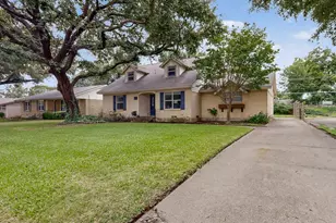 606 S Waterview Dr, Richardson, TX 75080 - Photo 3