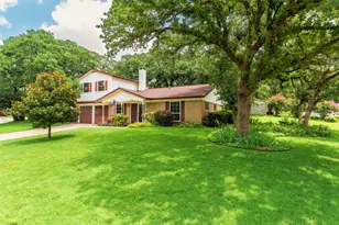 2930 Duff Dr, Arlington, TX 76013 - Photo 3