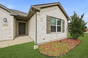 1202 Southridge Ln, Sherman, TX 75092 - Photo 5