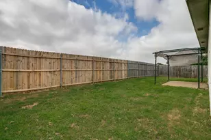 1221 Krista Dr, Burleson, TX 76028 - Photo 25