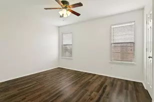 1221 Krista Dr, Burleson, TX 76028 - Photo 19