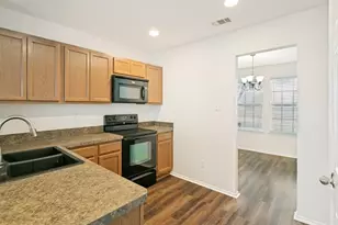 1221 Krista Dr, Burleson, TX 76028 - Photo 13