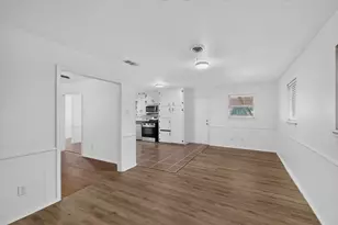 8636 Greenmound Ave, Dallas, TX 75227 - Photo 11