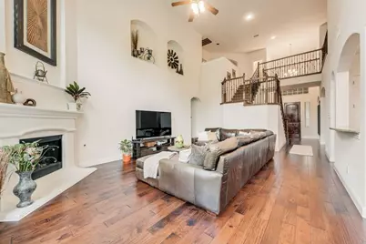 7230 Milsap Lane, Frisco, TX 75035 - Photo 9