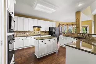2986 Marlow Ln, Richardson, TX 75082 - Photo 9