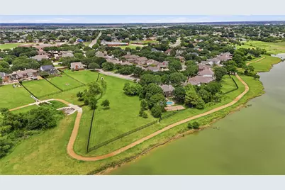 5904 Heron Cove Lane, The Colony, TX 75056 - Photo 31