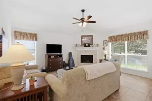 2501 Saddlehorn Dr, Mesquite, TX 75181 - Photo 11