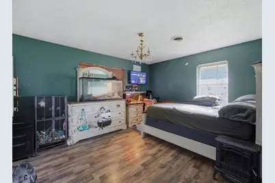 901 Pebble Street, Bowie, TX 76230 - Photo 21