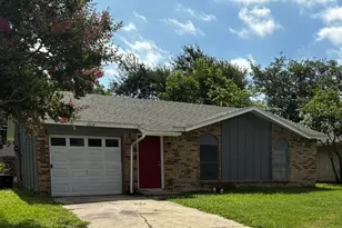 1610 Avenue A, Grand Prairie, TX 75051 - Photo 1