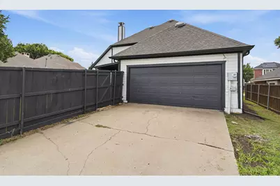 2021 Camelot Drive, Lewisville, TX 75067 - Photo 27