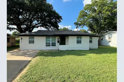 305 Jenny Kay Lane, Irving, TX 75060 - Photo 1