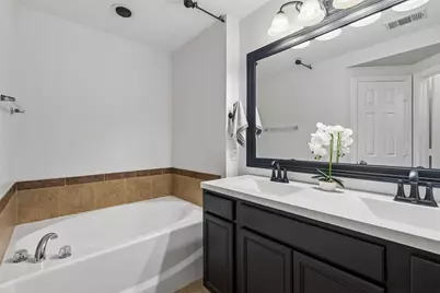 2700 Club Ridge Drive #22, Lewisville, TX 75067 - Photo 13