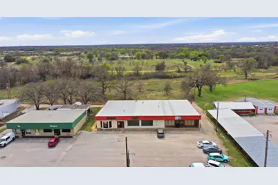 939 E Main Street, Eastland, TX 76437 - Photo 15