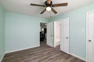 811 S Mesquite St, Arlington, TX 76010 - Photo 5