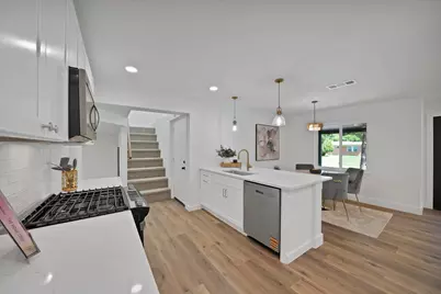 2926 Hillglenn Road, Dallas, TX 75228 - Photo 11