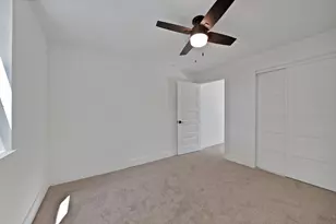 2926 Hillglenn Rd, Dallas, TX 75228 - Photo 25