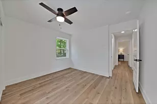 2926 Hillglenn Rd, Dallas, TX 75228 - Photo 23