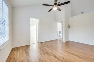 607 Mission Cir, Irving, TX 75063 - Photo 7