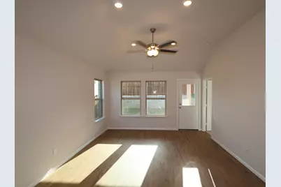 1284 Tallowwood Trail, Van Alstyne, TX 75495 - Photo 7