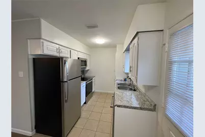 2106 Black Jack Drive, Irving, TX 75060 - Photo 3