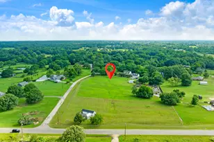 146 County Rd 33985, Powderly, TX 75473 - Photo 15