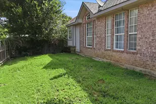 800 Tablerock Way, Lewisville, TX 75077 - Photo 35
