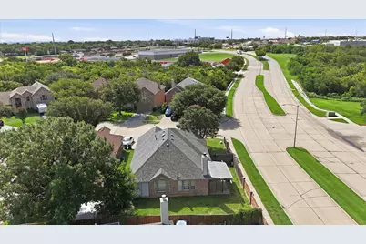 800 Tablerock Way, Lewisville, TX 75077 - Photo 39