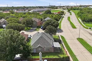 800 Tablerock Way, Lewisville, TX 75077 - Photo 39