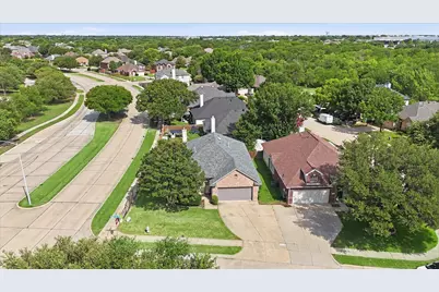 800 Tablerock Way, Lewisville, TX 75077 - Photo 37