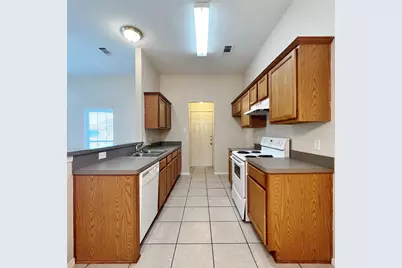 7811 Novella Court, Fort Worth, TX 76134 - Photo 5