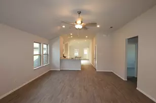 1280 Tallowwood Trl, Van Alstyne, TX 75495 - Photo 9