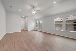 1280 Tallowwood Trl, Van Alstyne, TX 75495 - Photo 7