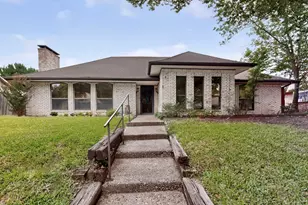 614 Pebblecreek Dr, Garland, TX 75040 - Photo 1