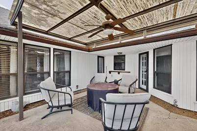 614 Pebblecreek Drive, Garland, TX 75040 - Photo 35