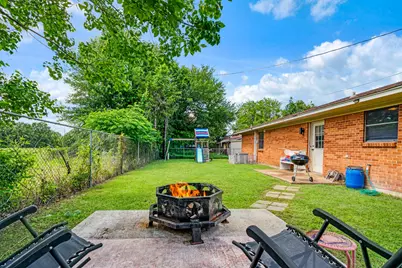 1730 Ballard Drive, Paris, TX 75460 - Photo 19