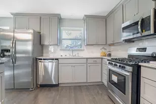 1131 Forester Dr, Dallas, TX 75216 - Photo 5