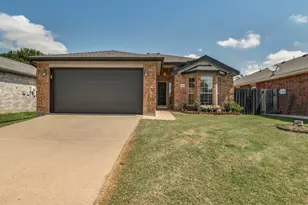 1053 Port Mansfield Dr, Little Elm, TX 75068 - Photo 3