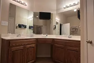 759 Peach Ln, Burleson, TX 76028 - Photo 29