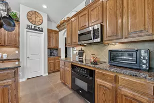 759 Peach Ln, Burleson, TX 76028 - Photo 15