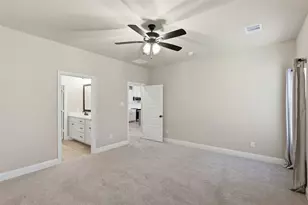 625 Mooney Dr, Saginaw, TX 76179 - Photo 17