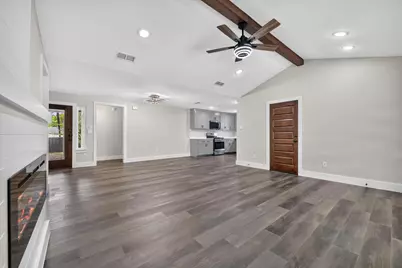 426 Goodyear Street, Irving, TX 75062 - Photo 7