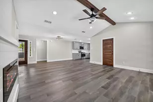 426 Goodyear St, Irving, TX 75062 - Photo 7